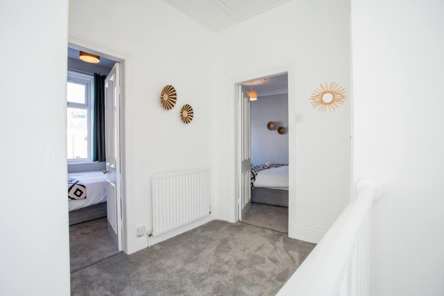 Отель West Beck House - Newcastle 2 Норт-Шилдс Экстерьер фото