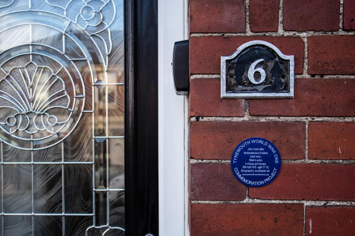 Отель West Beck House - Newcastle 2 Норт-Шилдс Экстерьер фото